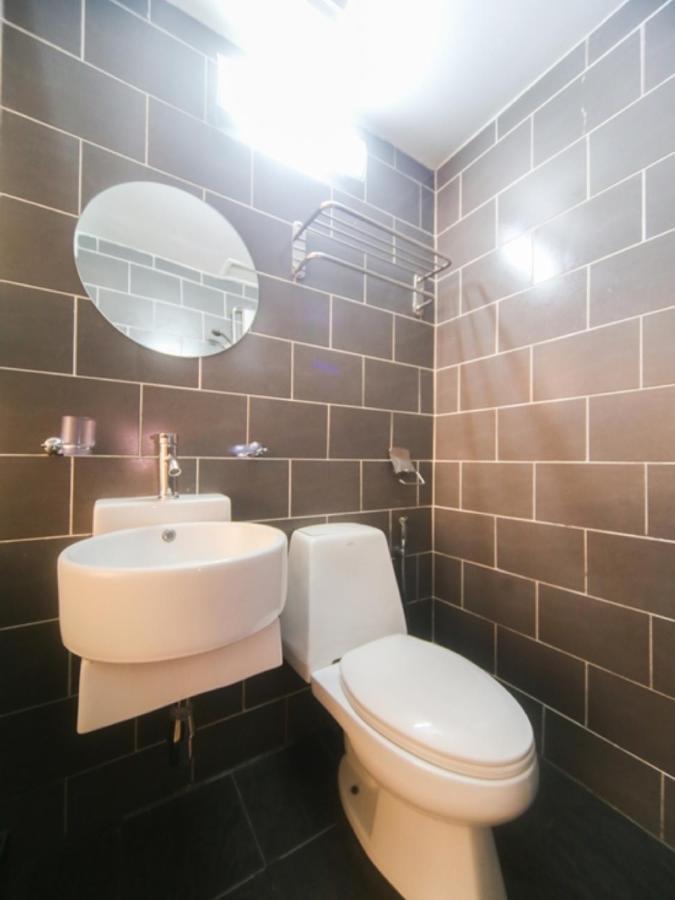 Oyo 777 Epal Hotel Кота Кинабалу Екстериор снимка